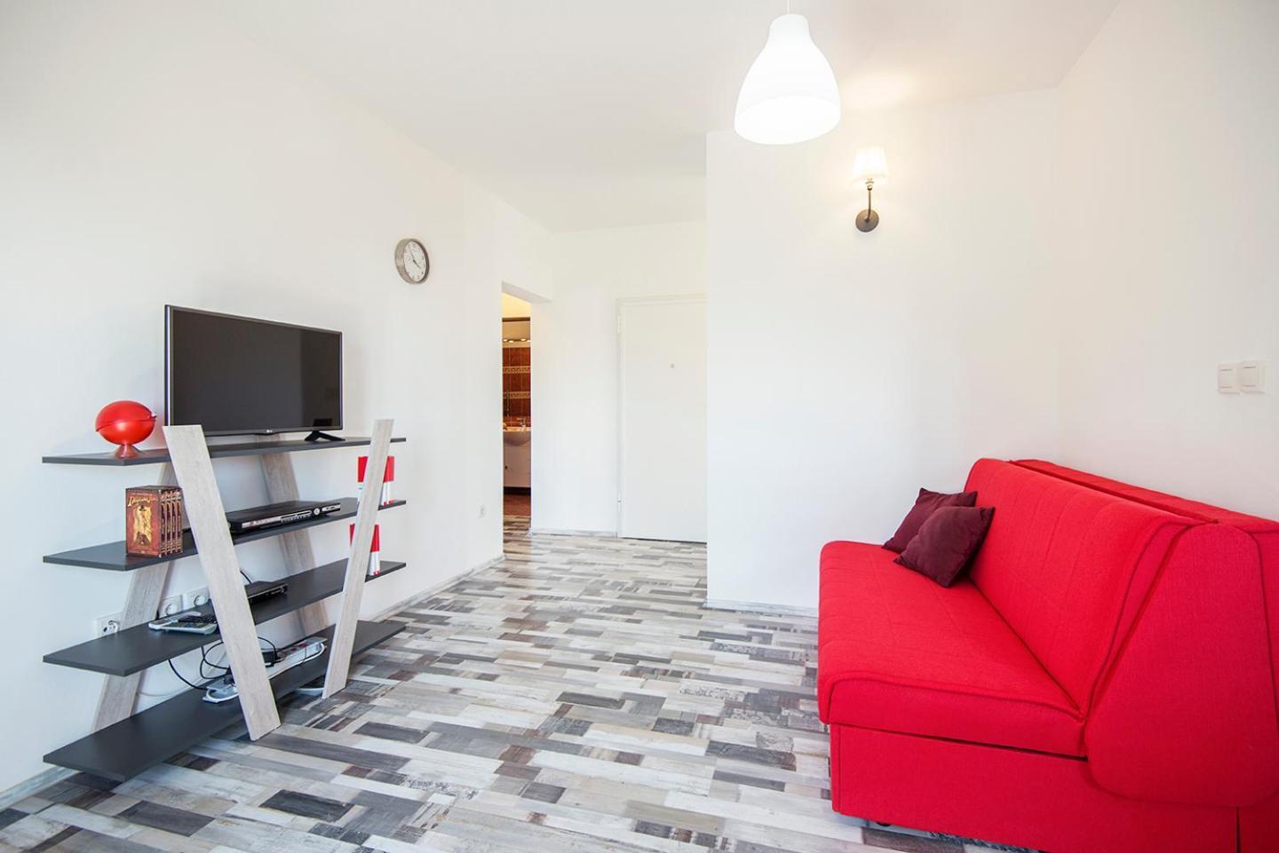 Apartments Cape Deluxe Ртина Екстериор снимка