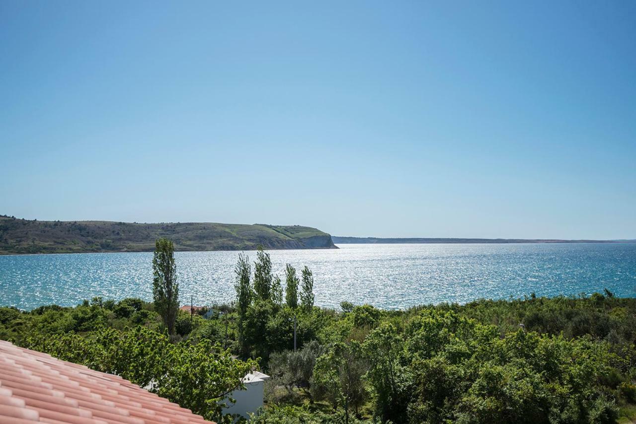 Apartments Cape Deluxe Ртина Екстериор снимка